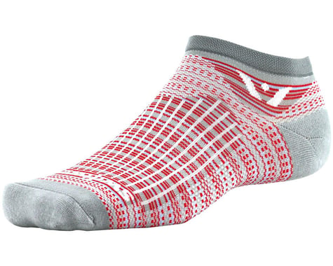 Swiftwick Aspire Stripe Zero Socks (Pewter/Red)