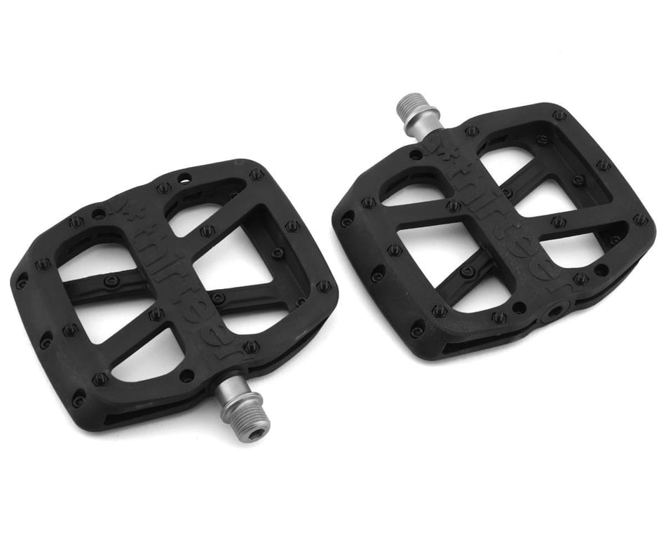 Black discount platform pedals