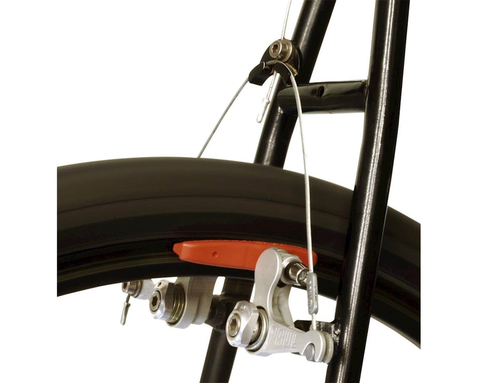 Is blue lug using long/linear pull brakes with short/canti brakes