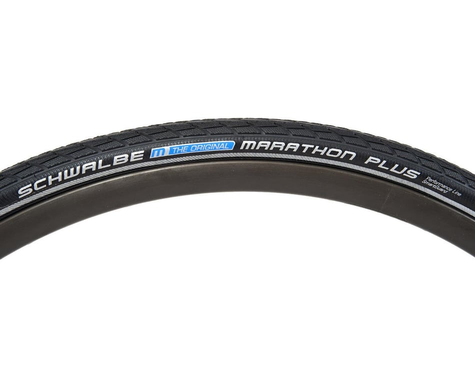 Schwalbe Marathon Plus Tire, 700 x 38 Wire Bead Black with
