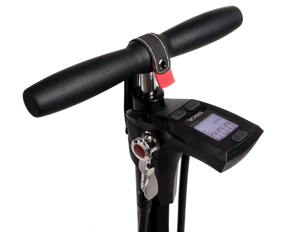 Digital 2025 bicycle pump