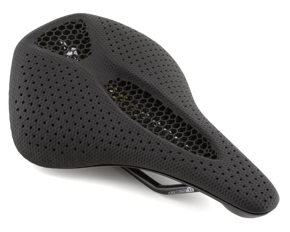 Specialized saddle hot sale carbon