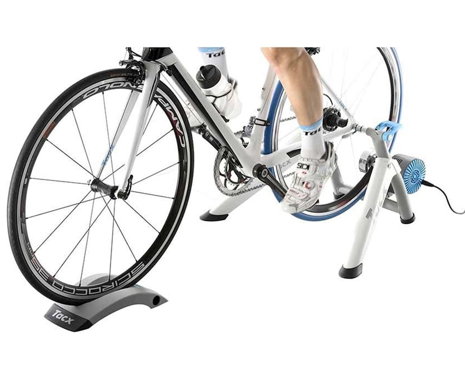 Tacx t2240 flow outlet smart interactive indoor trainer